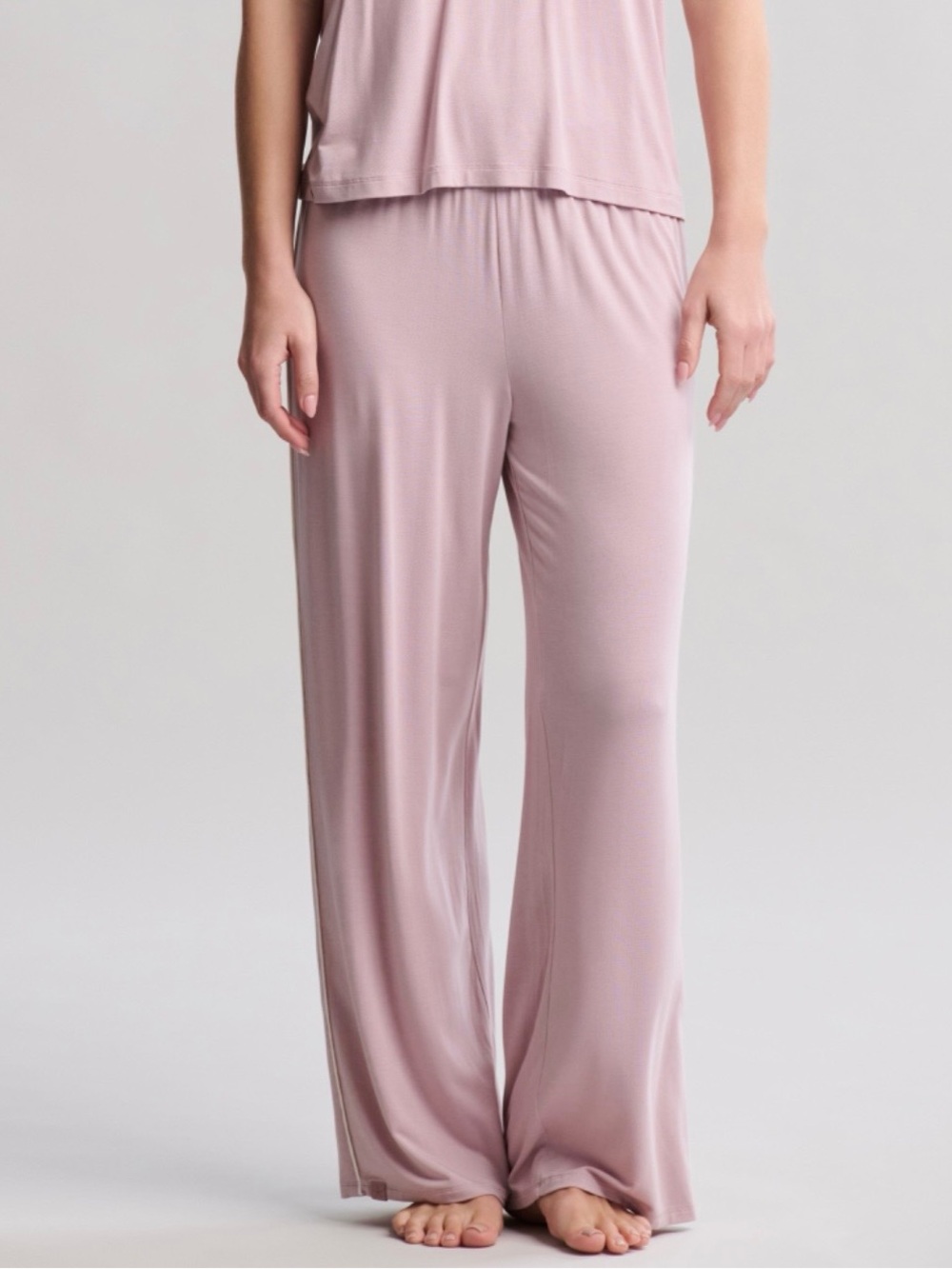 Barefoot Dreams pink pajama pants